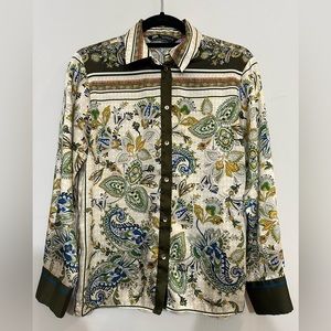 Zara long sleeve paisley top size XS